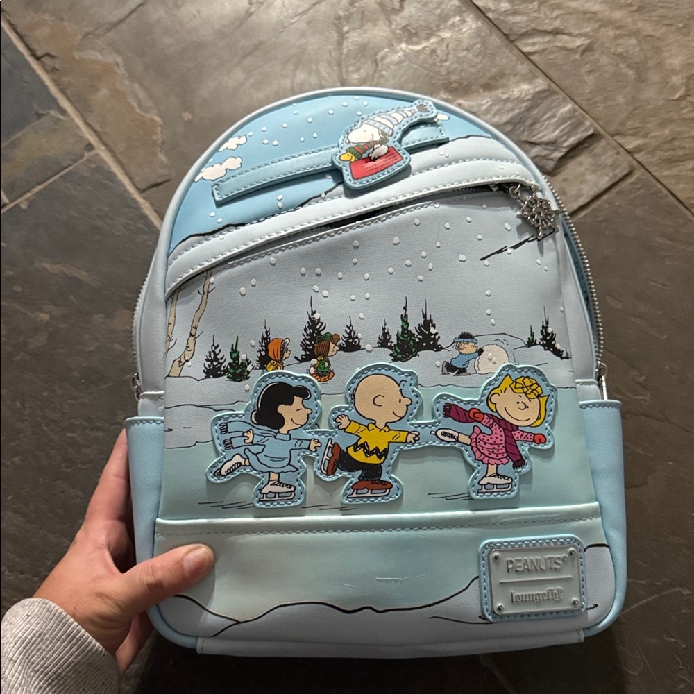 Brand New Loungefly Peanuts Charlie Brown Ice Skating Mini Backpack Snoopy